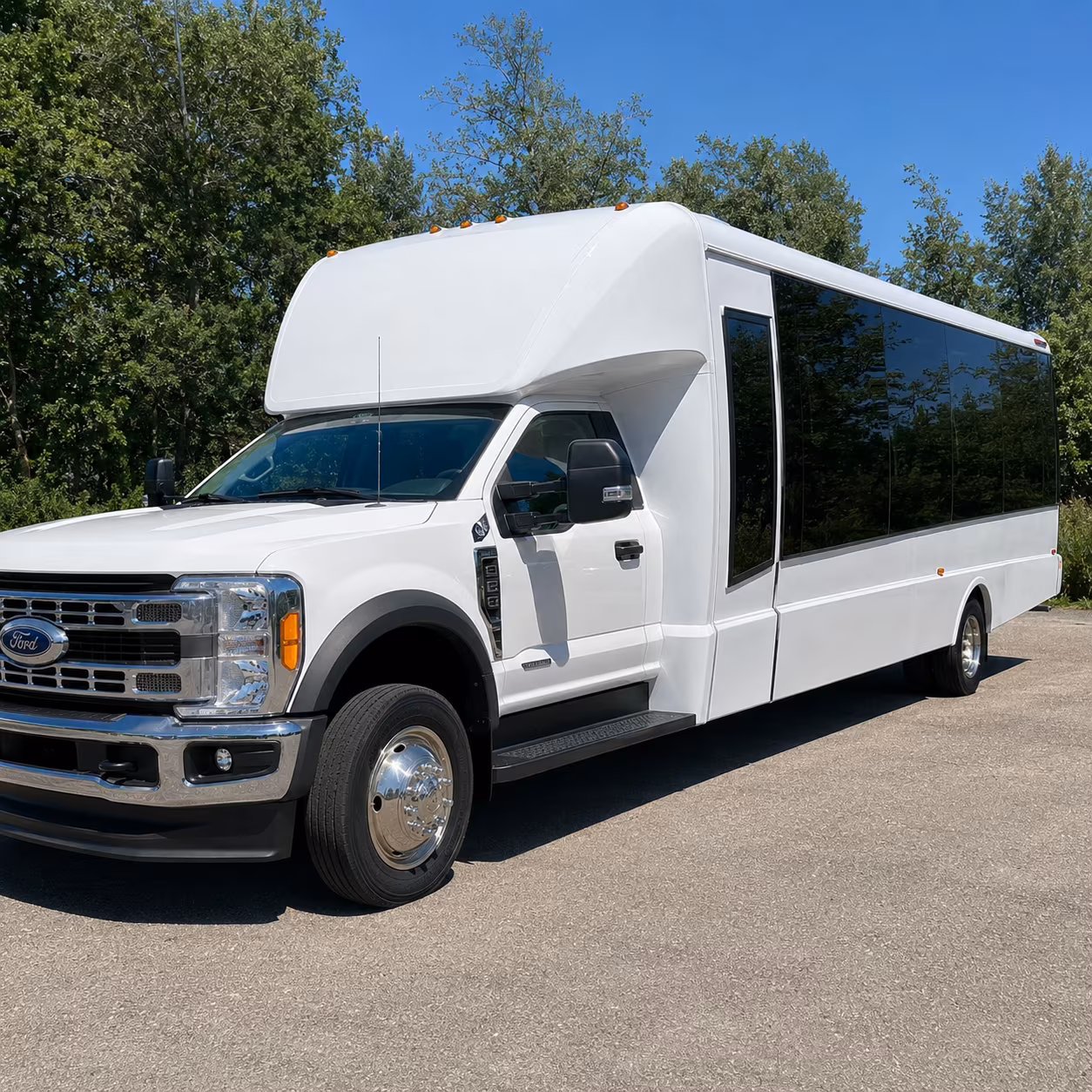 bellflower corporate shuttle bus rentals in bellflower