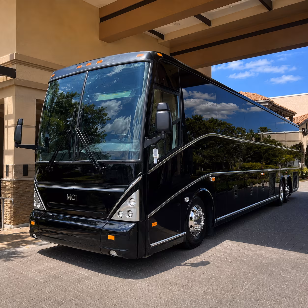 bringing your group to san diego one bus does it all