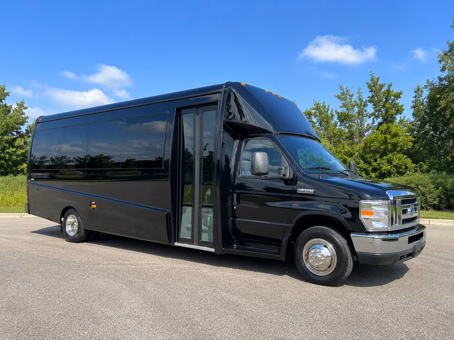 buena park sporting event bus transportation in buena park