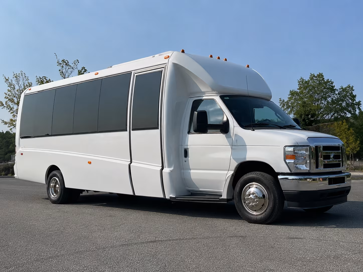 downey quinceanera sweet 16 party bus rental