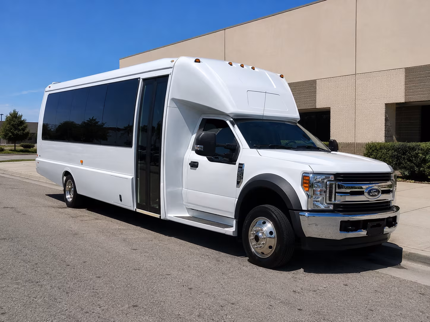 long beach seamless shuttle service for long beach sporting events