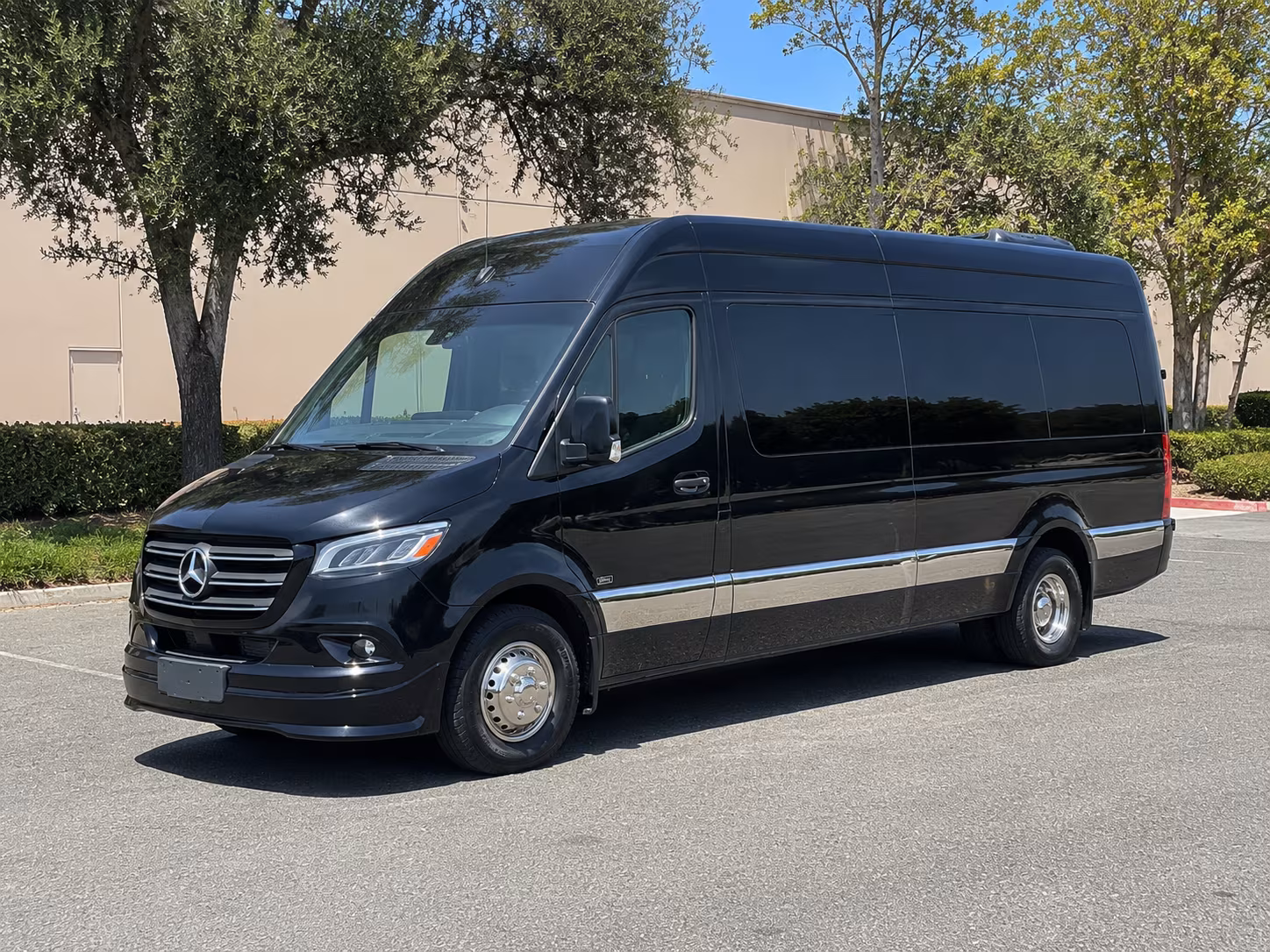 santa fe springs plan employee commutes with efficient shuttle services