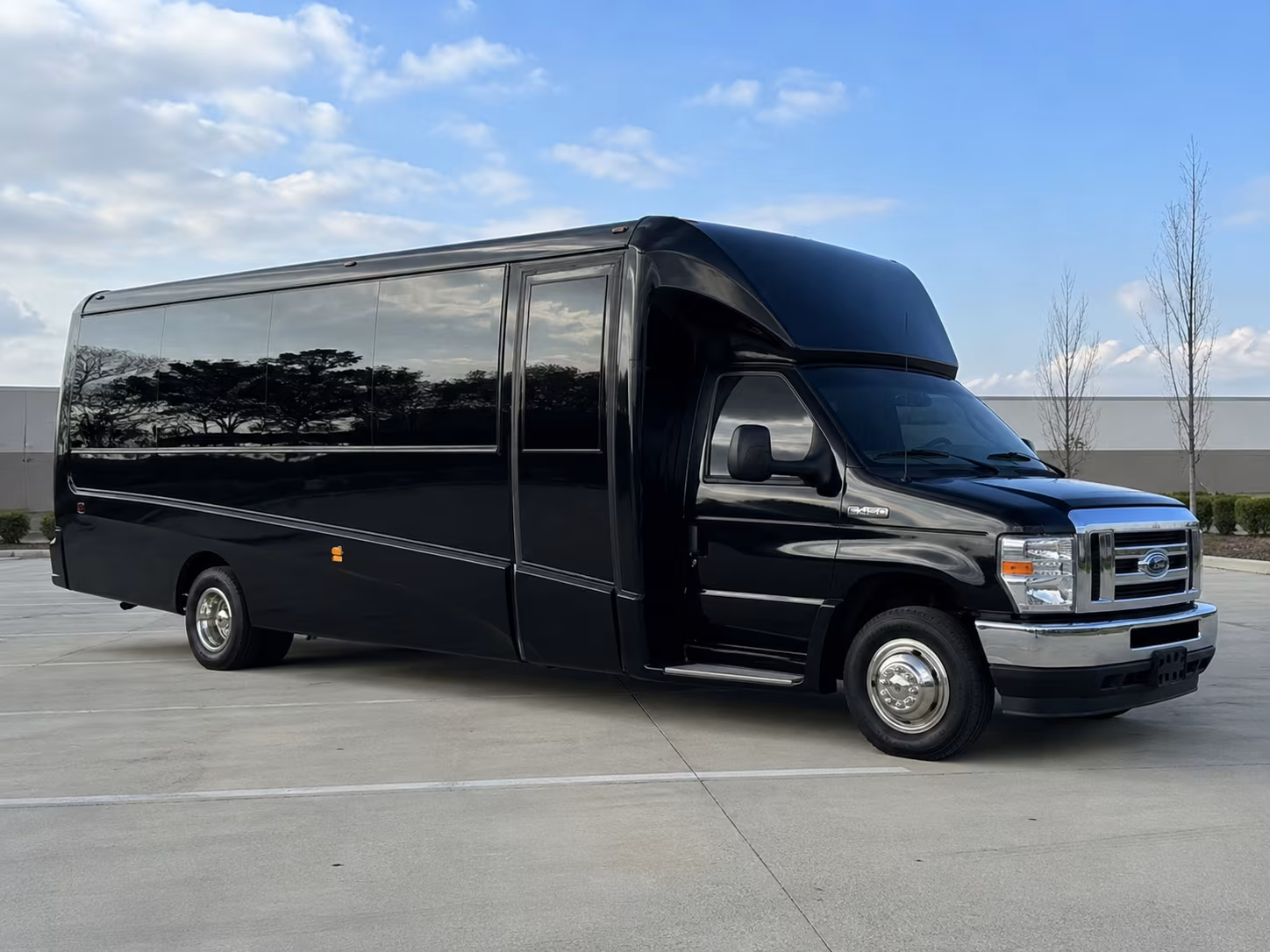 shuttle your guests between hotels and venues across the la metro with ease